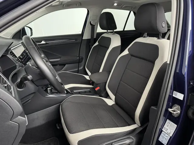 Volkswagen T-Roc 1.5 TSI DSG Sport 2019 Benzine 8