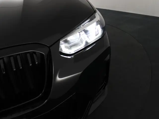 BMW X3 xDrive30e High Executive 2022 Hybride Benzine 11