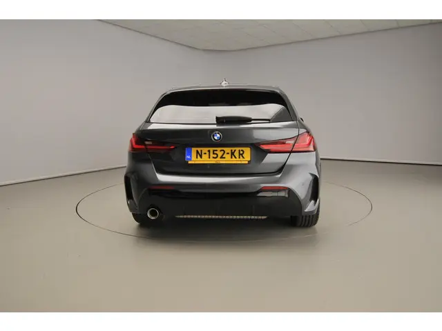BMW 1 Serie 5-deurs 118i 2021 Benzine 3