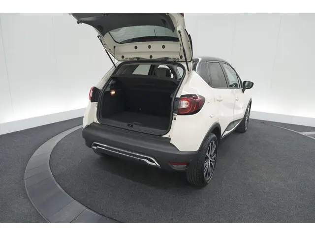 Renault Captur TCe 120 EDC Initiale Paris 2017 Benzine 62