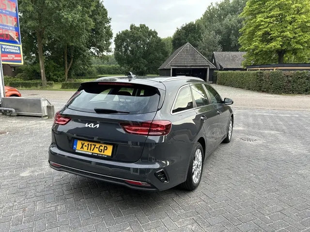 Kia Ceed Sportswagon 1.0 T-GDi DynamicLine 2023 Benzine 6