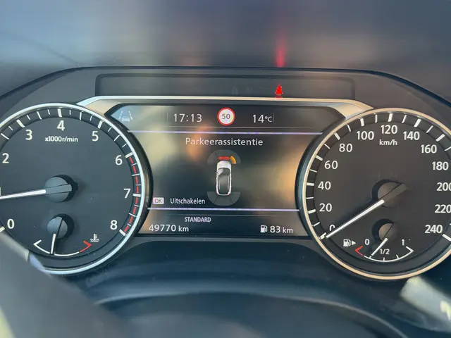 Nissan QASHQAI 1.3 MHEV N-Style 2022 Hybride Benzine 31