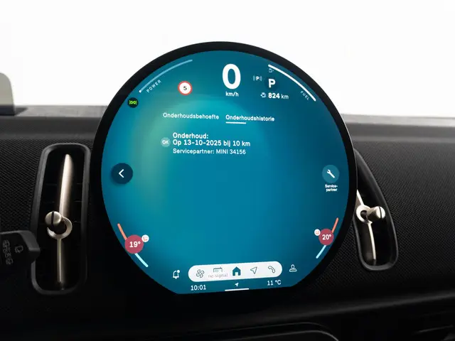 MINI Countryman C 2025 Benzine 46