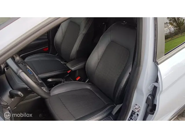 Ford Fiesta 1.0 EcoBoost Active 2019 Benzine 6