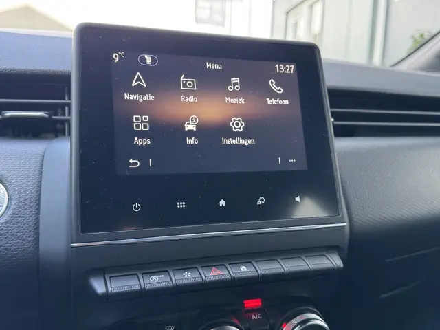 Renault Clio 1.0 TCe 92pk Intens 2022 Benzine 15