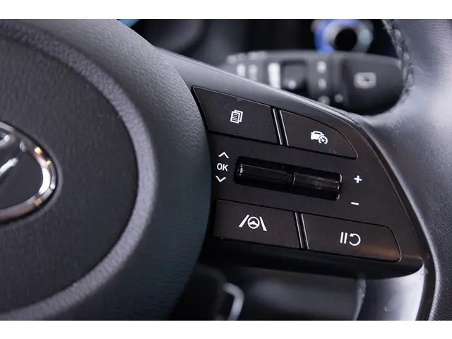 Hyundai i20 1.2 MPI Comfort | AIRCO | VELGEN 2021 Benzine 14