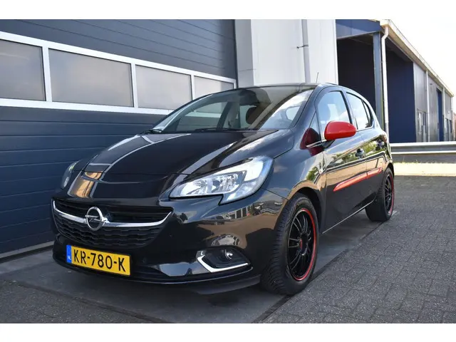 Opel Corsa 1.4 Innovation automaat/weinig km. 2016 Benzine