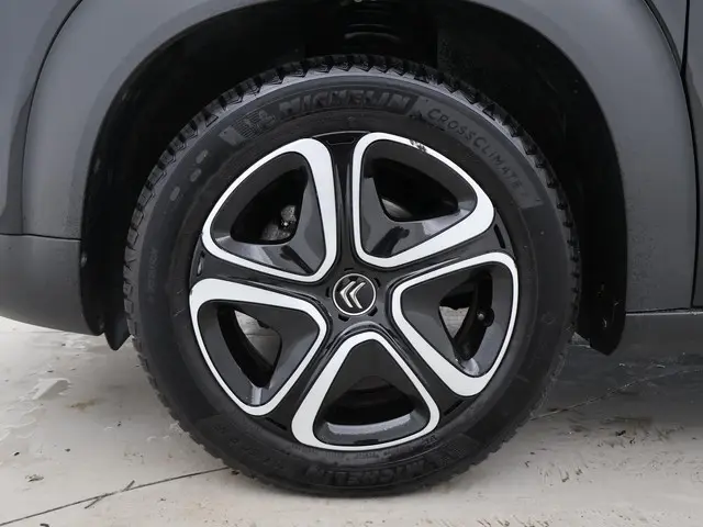 Citroën C3 Aircross 1.2 PURETECH + TREKHAAK 2017 Benzine 17