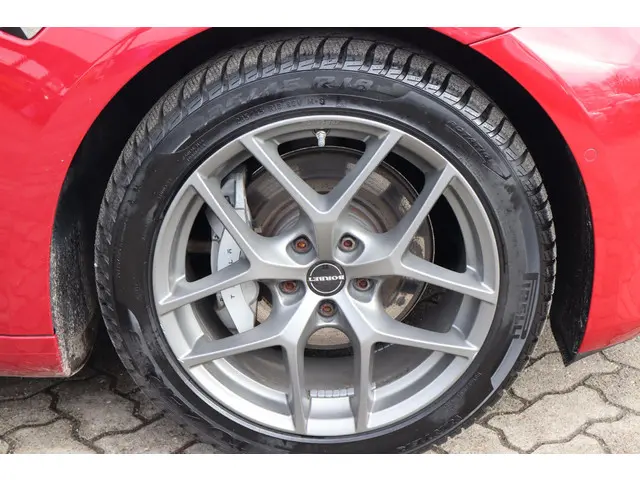 Tesla Model 3 Long Range AWD 75 kWh 2019 Elektrisch 16