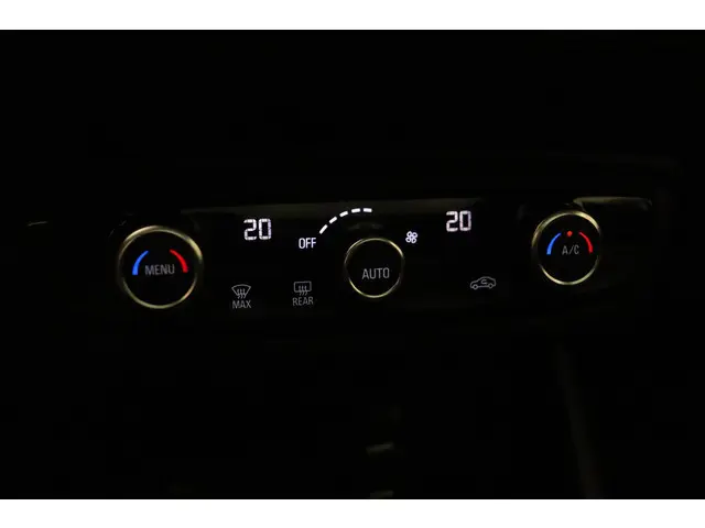 Opel Crossland 1.2 Turbo Level 4 2024 Benzine 23