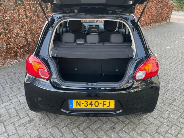 Mitsubishi Space Star 1.2 Intense+ I Airco 2013 Benzine 12