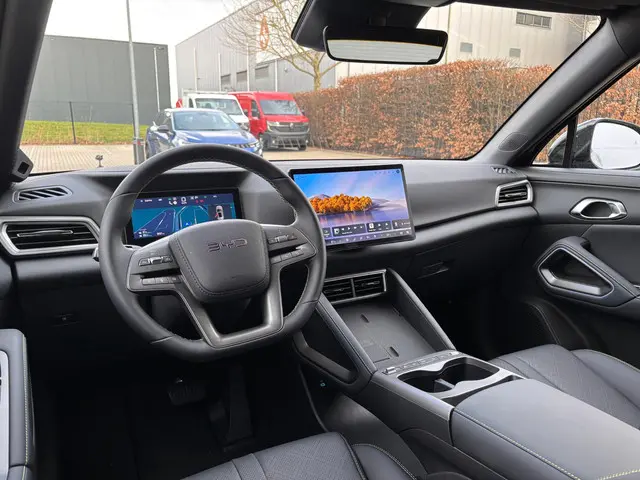 BYD ATTO 2 Byd dm-i DMI-I Boost 2026 Hybride Benzine 15