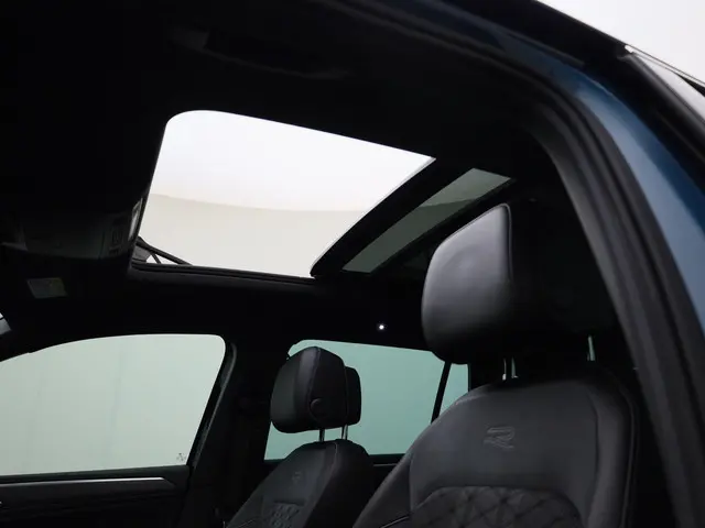 Volkswagen Tiguan 1.5TSI/150PK R-Line DSG 2022 Benzine 17