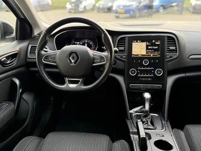 Renault Mégane Estate 1.5 dCi Limited 2018 Diesel 6
