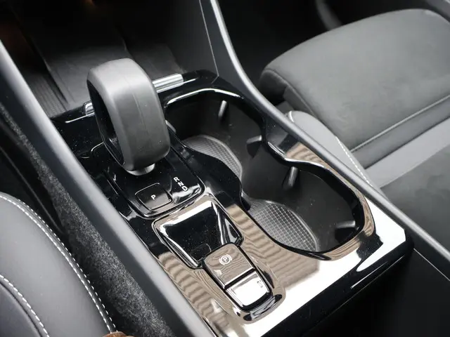 Volvo XC40 B3 Plus Dark 2023 Benzine 29