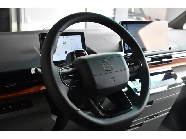 Farizon SV L2H2 83 kWh 2025 Elektrisch 23