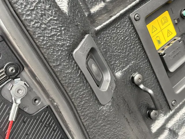 Ford Ranger 2.3 PHEV Wildtrak Double Cab 2025 Diesel 12