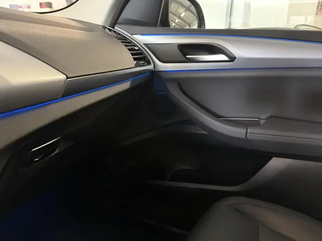 BMW X3 xDrive30e Executive 24372km 2021 Hybride Benzine 33