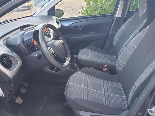 Peugeot 108 1.0 e-VTi Active 2017 Benzine 6