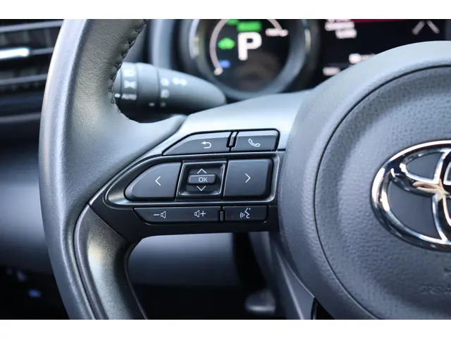 Toyota Yaris 1.5 Hybrid Executive 2020 Hybride Benzine 19