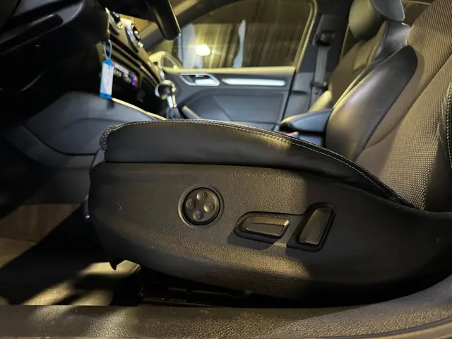 Audi A3 Limousine 1.5 TFSI S Line Edition 2019 Benzine 14