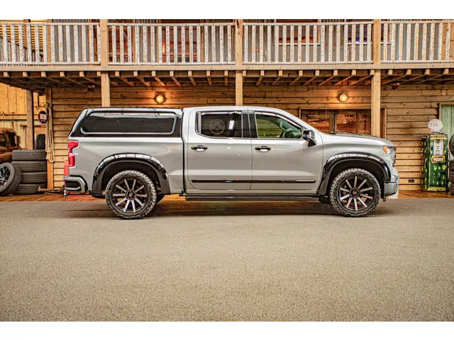 Chevrolet Silverado 6.2 V8 High country 2024 Benzine 11