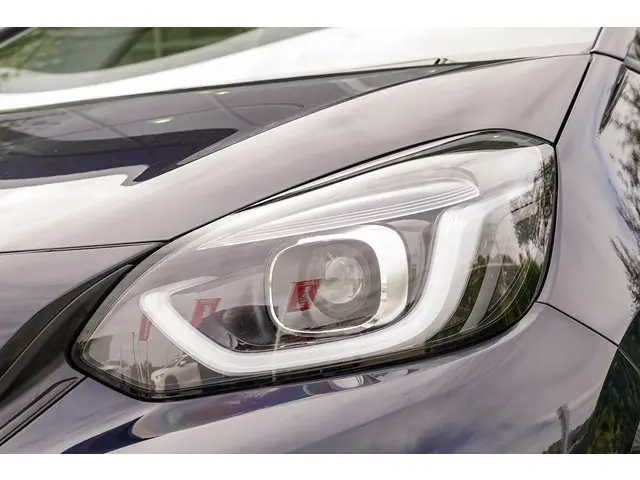 Honda Jazz 1.5i e:HEV COMFORT 2021 Hybride Benzine 36