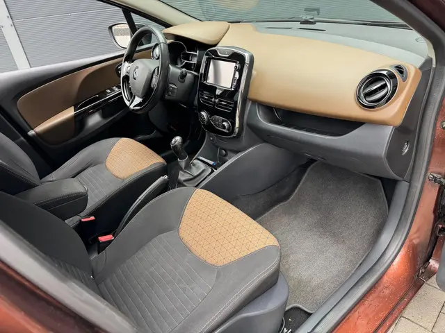 Renault Clio 0.9 TCe Dynamique / Nap / Pdc 2014 Benzine 15