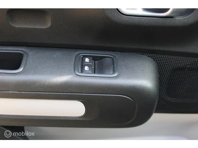 Citroën C3 1.2 PureTech You 2022 Benzine 18