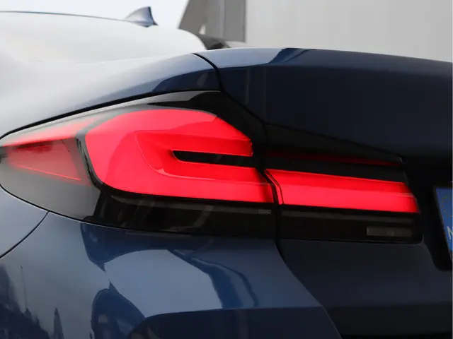 BMW 5 Serie 520i M-Sport High Executive 2021 Benzine 17