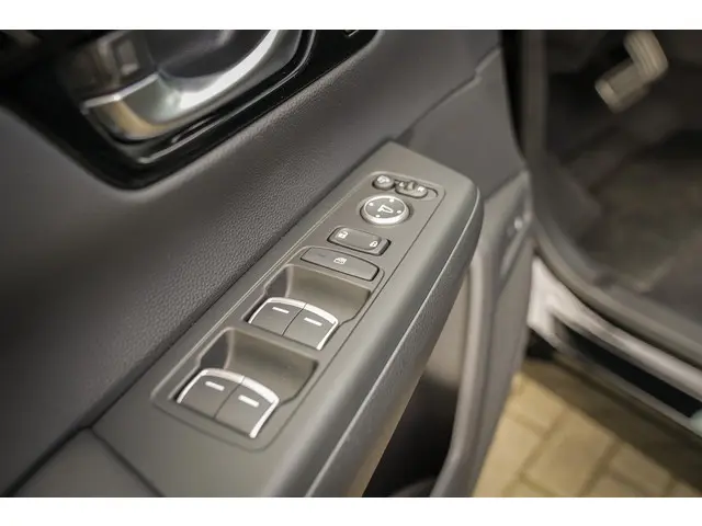 Honda CR-V 2.0 e:PHEV ADVANCE TECH 2025 Hybride Benzine 51