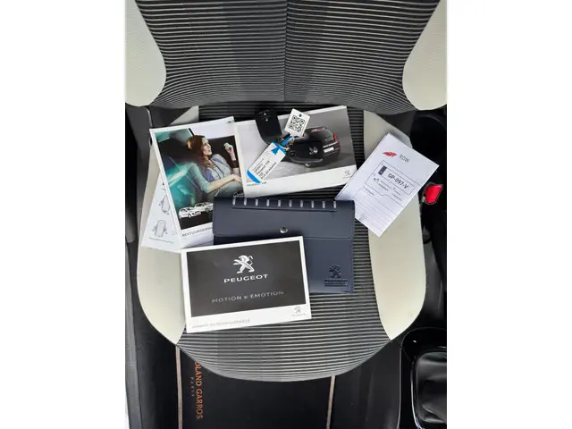 Peugeot 108 1.2 Puretech TOP! Roland Garros 2015 Benzine 33