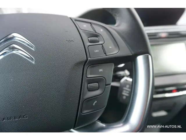 Citroën C4 Picasso 1.2 PureTech Intensive 2016 Benzine 18