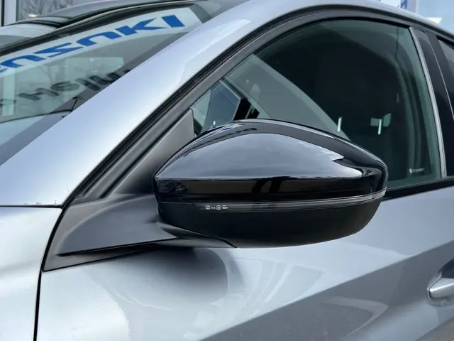 Peugeot e-208 EV GT 50 kWh 2020 Elektrisch 11