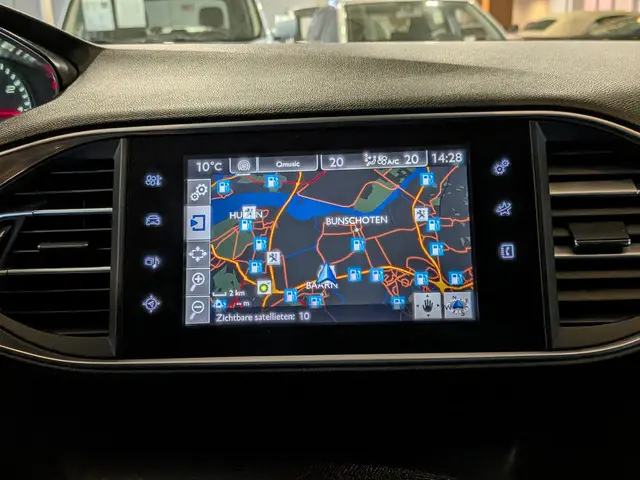 Peugeot 308 1.2 VTi Blue Lease 2013 Benzine 12