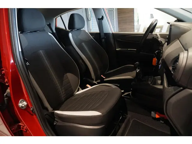 Hyundai i10 1.0 Comfort Smart 2021 Benzine 13