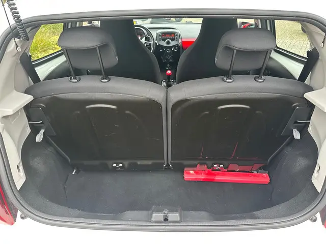 Peugeot 108 1.0 e-VTi Envy 2015 Benzine 16