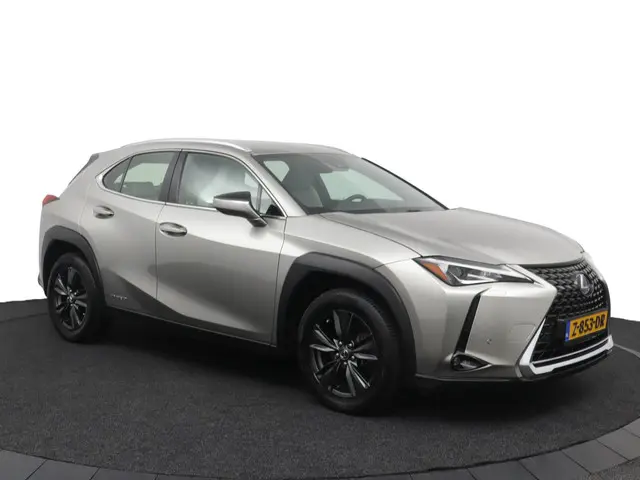 Lexus UX 250h Luxury Line 2022 Hybride Benzine 14