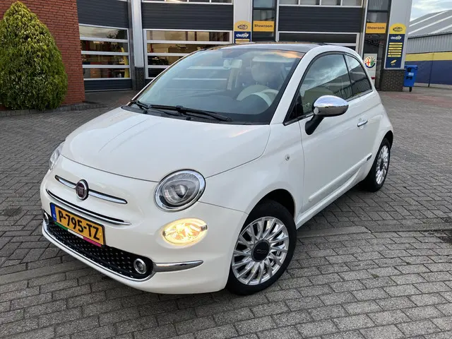 Fiat 500 1.2 Lounge 2017 Benzine 2