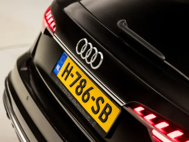 Audi A4 Avant 35 TFSI Sport Launch 2020 Benzine 31