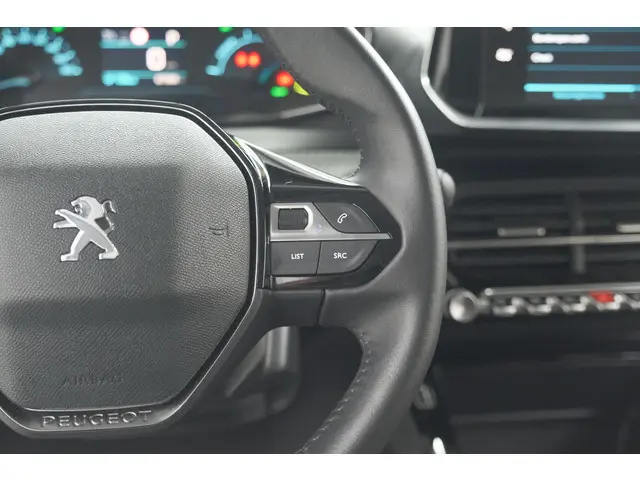 Peugeot e-2008 EV Active 50 kWh 2022 Elektrisch 32
