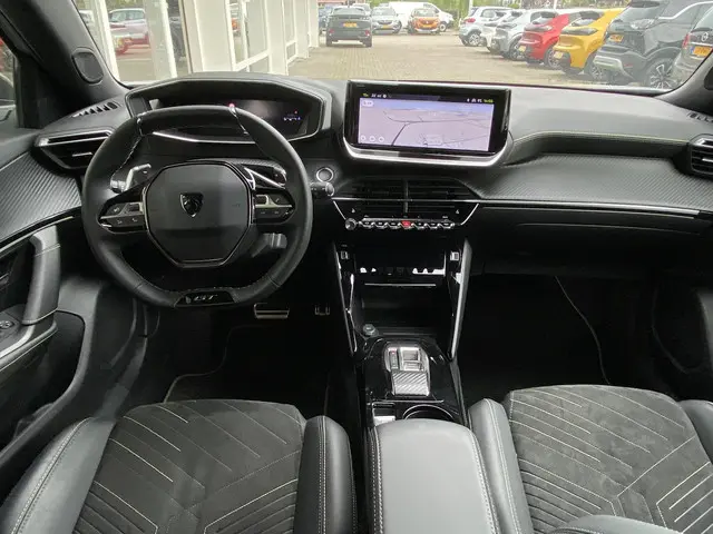 Peugeot 2008 1.2T 130pk Automaat GT 2023 Benzine 5
