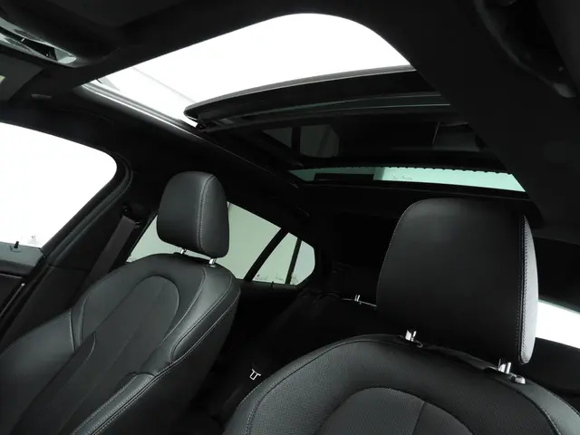 BMW 1 Serie 5-deurs 118i 2023 Benzine 22