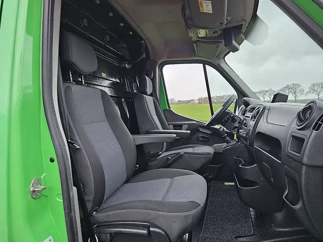 Renault Master 2.3 2017 Diesel 7