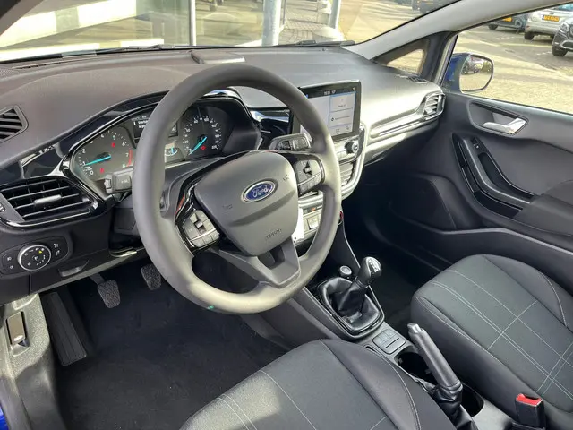 Ford Fiesta 1.1 Trend 2018 Benzine 4