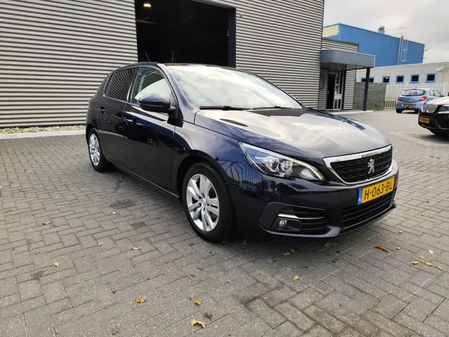 Peugeot 308 3