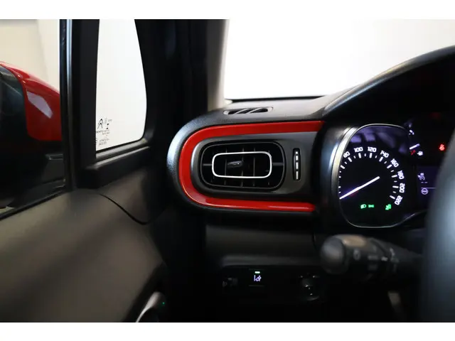 Citroën C3 PT 110 Shine Automaat-6 2019 Benzine 35