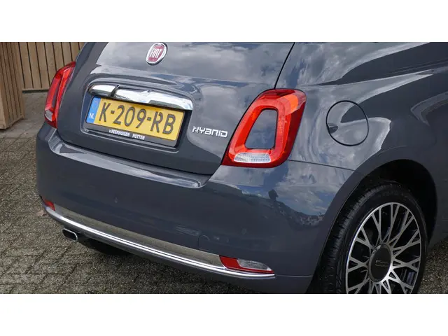 Fiat 500 1.0 69pk Hybrid Dolcevita Edition 2020 Benzine 41