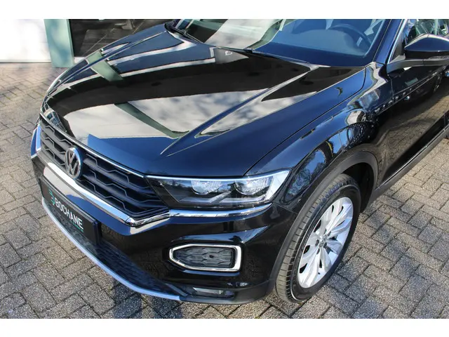 Volkswagen T-Roc 1.5 TSI Sport 2018 Benzine 23