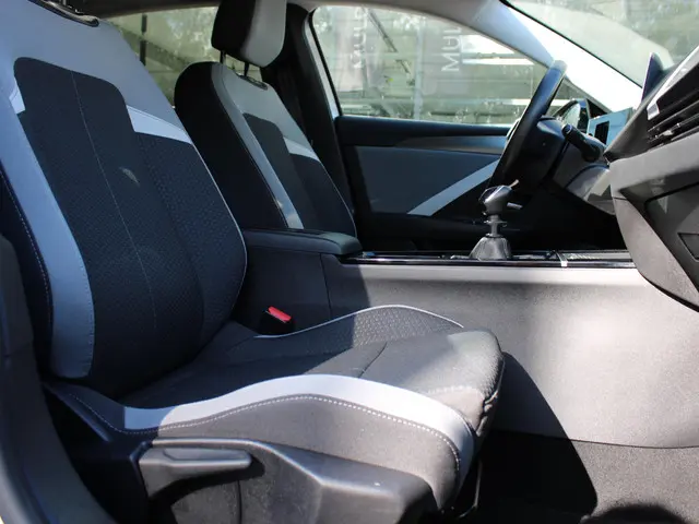 Opel Astra 1.2T 110 EDITION 2023 Benzine 10